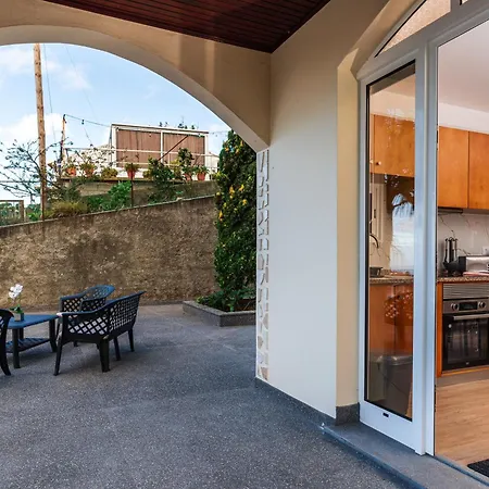 Casa Estrela Dos Reis Lägenhet Estreito Da Calheta