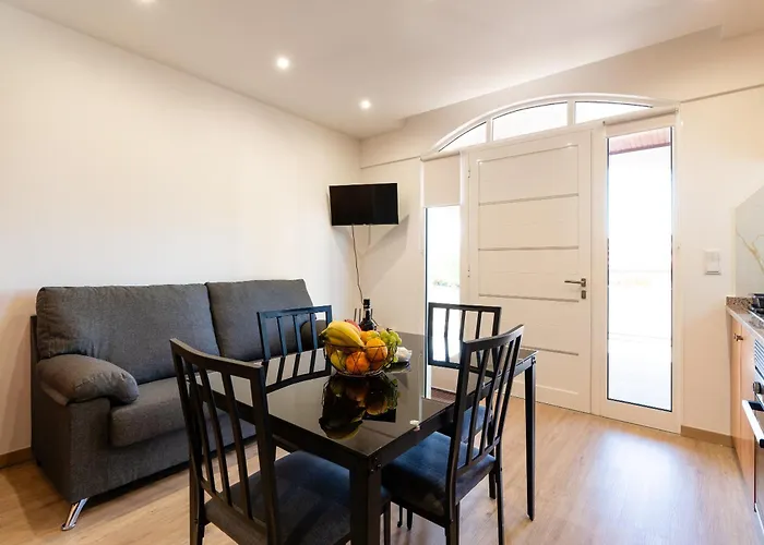 Casa Estrela Dos Reis * Estreito Da Calheta